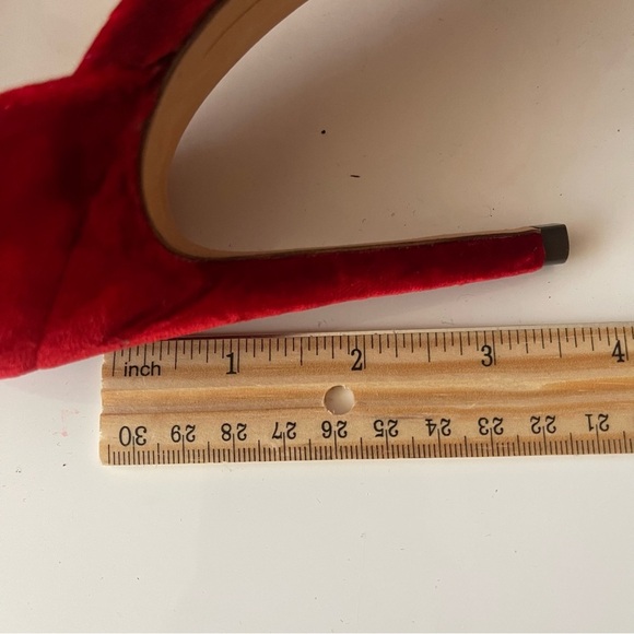 BIRMAN Velvet Red Shoes Size 6.5 - Picture 8 of 11